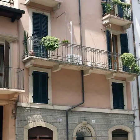 Apartmán Studio 9 *